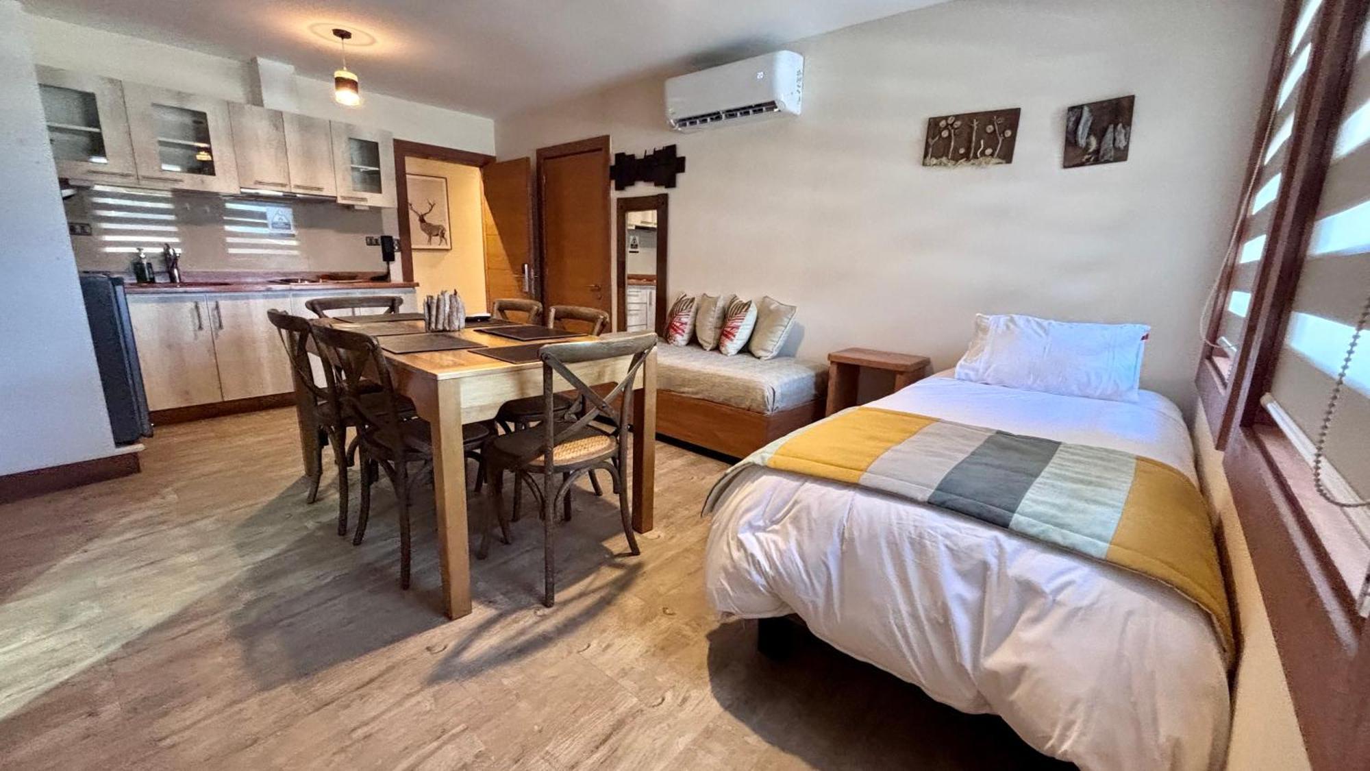 Entre Cumbres Apart Hotel Coyhaique Eksteriør billede